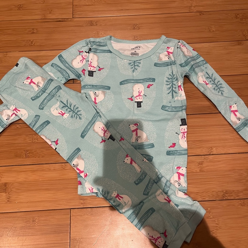 Kids Pajamas with Polar Bear Print